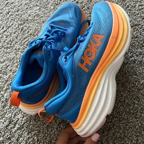HOKA Bondi8 Sneaker Size 8.5 - Picture 4 of 5